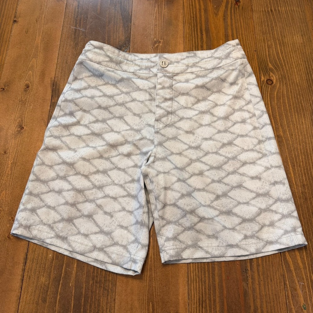 Huk Short Men 30x9 Pursuit Scaled Dye Boardshort Quick Dry Performance Hybrid